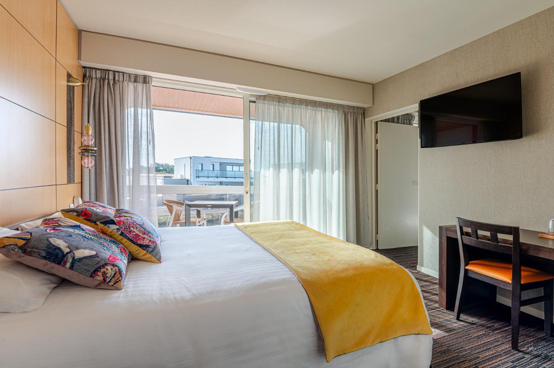 Logis Hotellerie Les Brisants , Restaurant J M Perochon Brétignolles-sur-Mer Zewnętrze zdjęcie